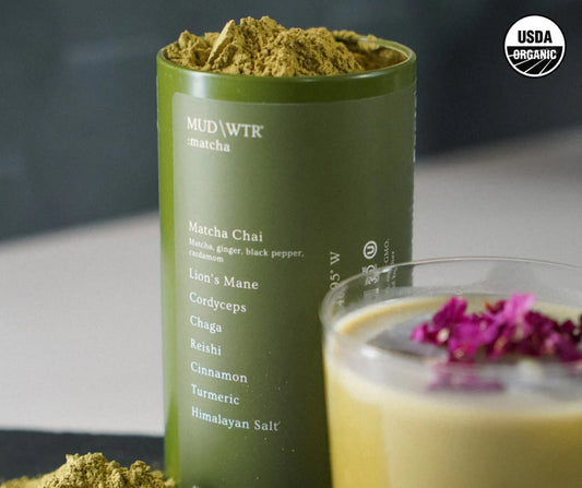 matcha-latte-starter-kit-w7 1._Matcha_11e019cd-8337-4900-ba33-94c953dac3d2.jpg